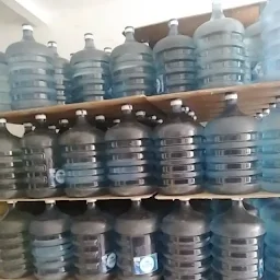 Air Galon merek Aqua 19L baru