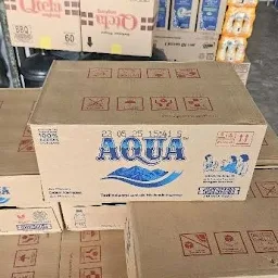 Ctn 24*330Ml - Aqua 330Ml Air Mineral / Botol Plastik Pet - Livegj