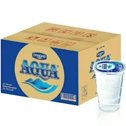 Air Mineral Aqua Gelas 220ml 1 Dus