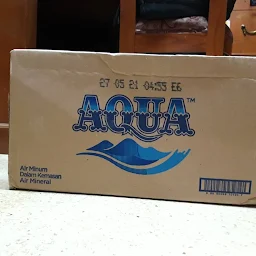 Aqua Gelas Dus