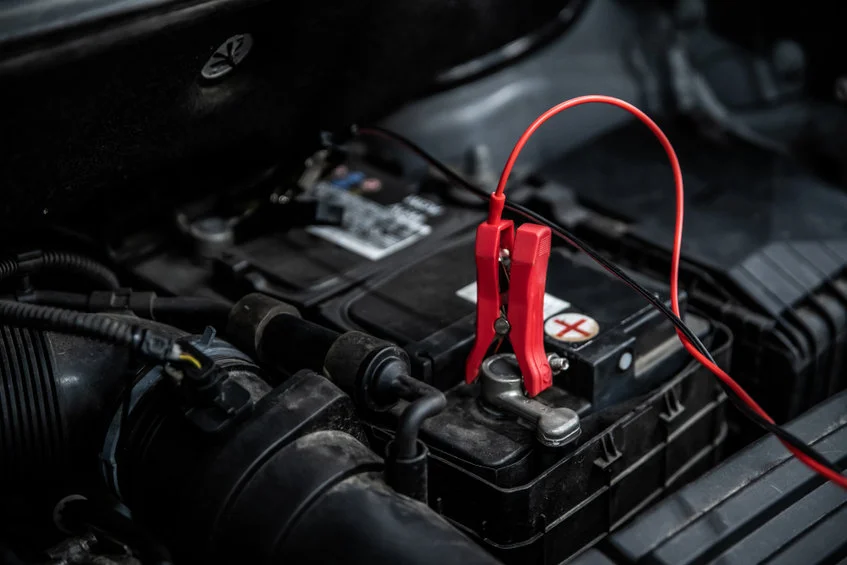 Main Image Update Biaya Setrum Aki Mobil dan Motor
